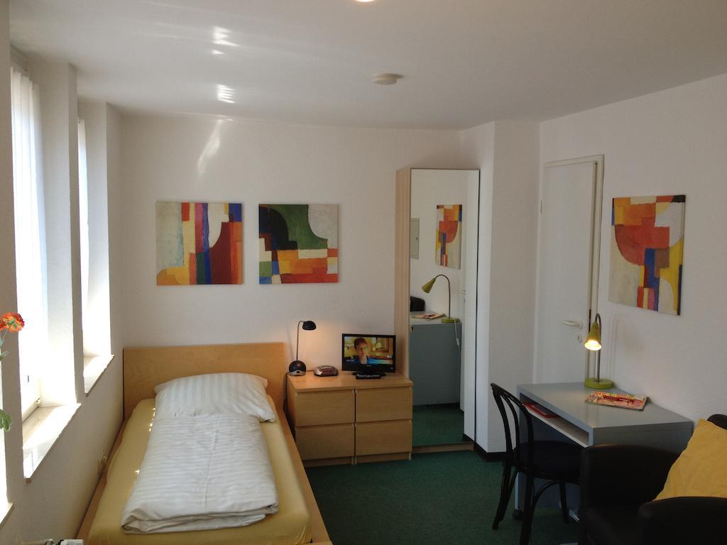 Apartmenthaus Somborn بوخوم الغرفة الصورة